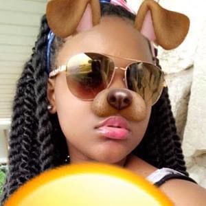 Meet your Posher, Andrianna